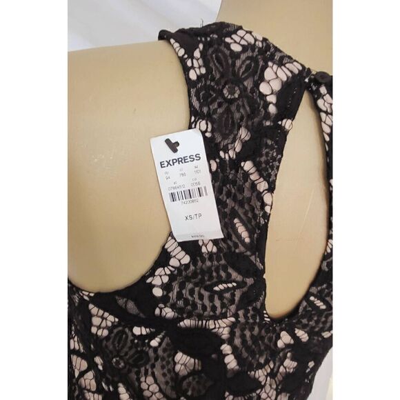 Express lace dress - Picture 7 of 7